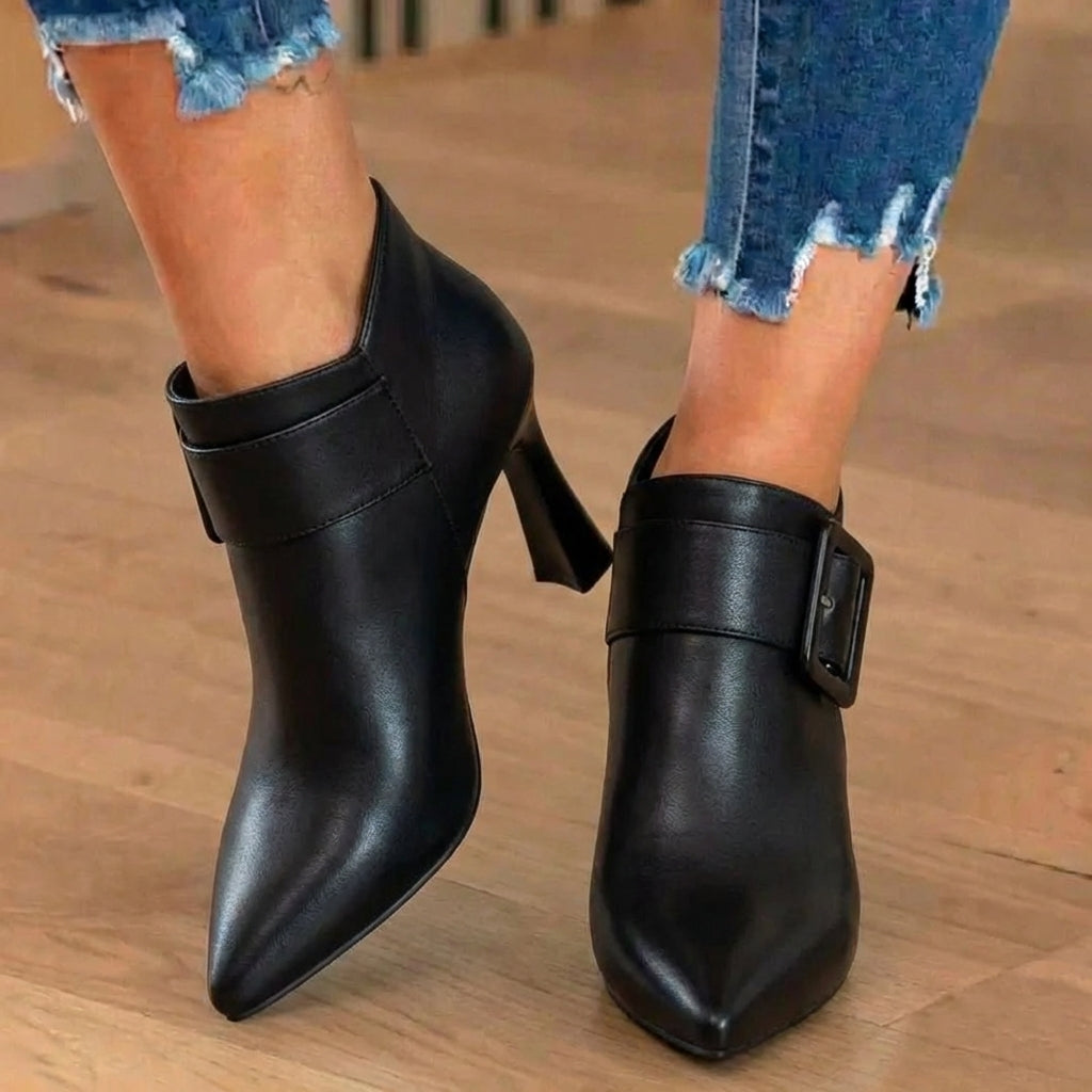 Scarpe Ortopediche Eleganti per Ogni Passo