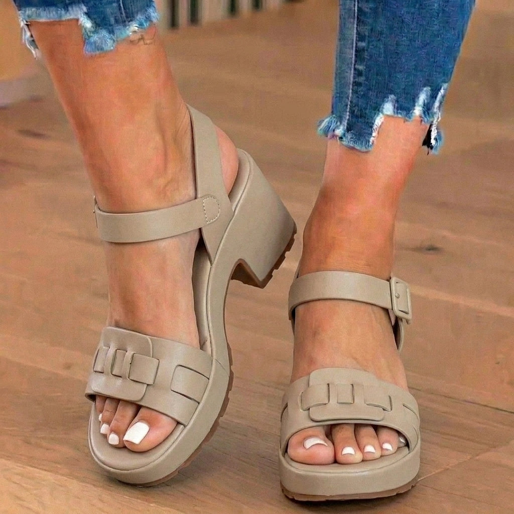 Scarpe Ortopediche Chic dal Design Unico