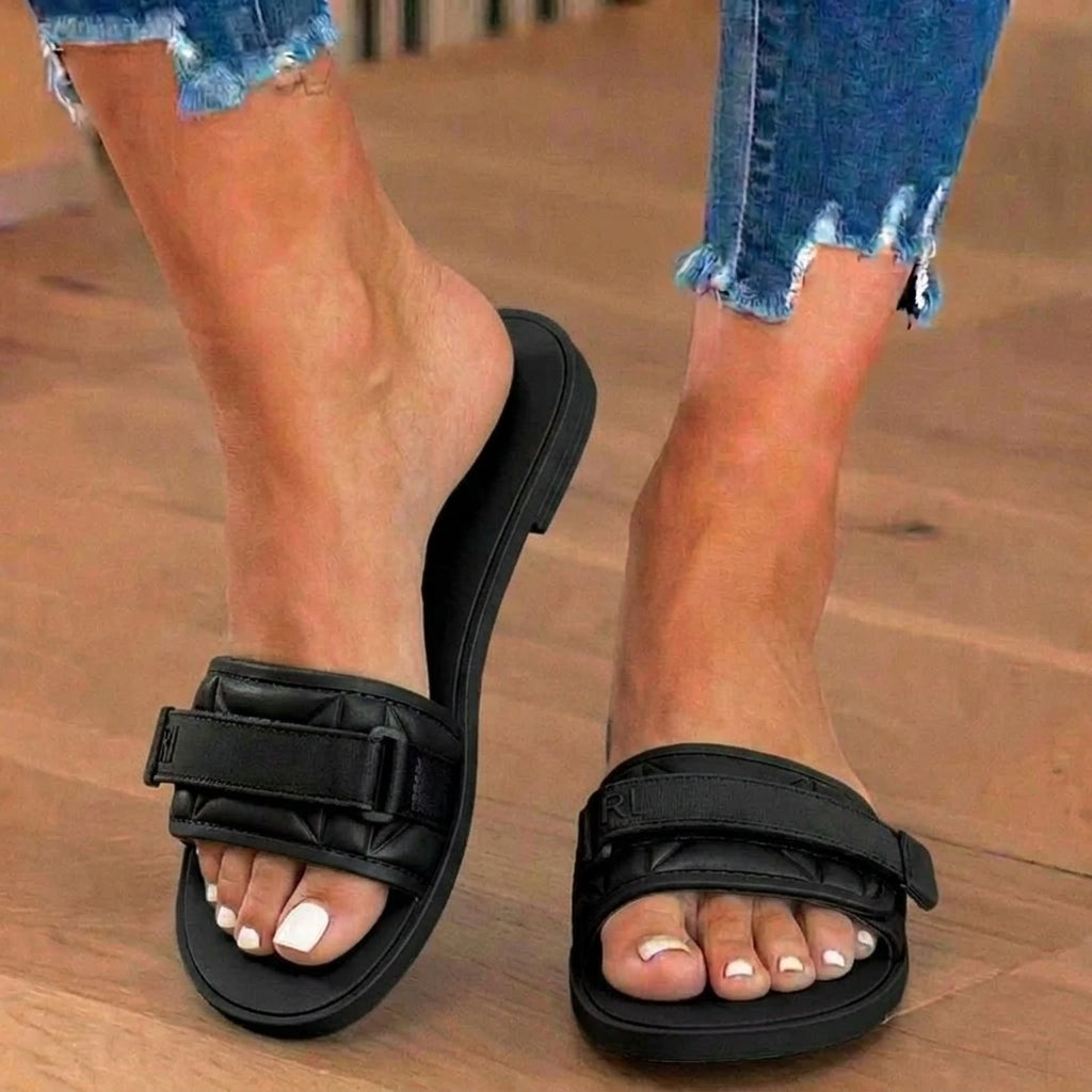 Scarpe Ortopediche Aggraziate dal Look Moderno