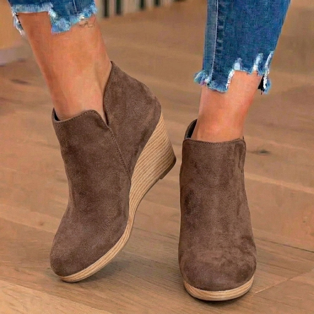 Scarpe Ortopediche Ispirate al Vintage
