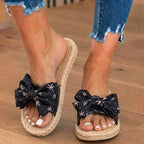 Scarpe Ortopediche Aggraziate dal Look Moderno