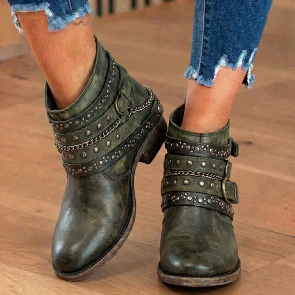 Scarpe Ortopediche Aggraziate dal Look Moderno