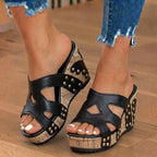 Scarpe Ortopediche Aggraziate dal Look Moderno
